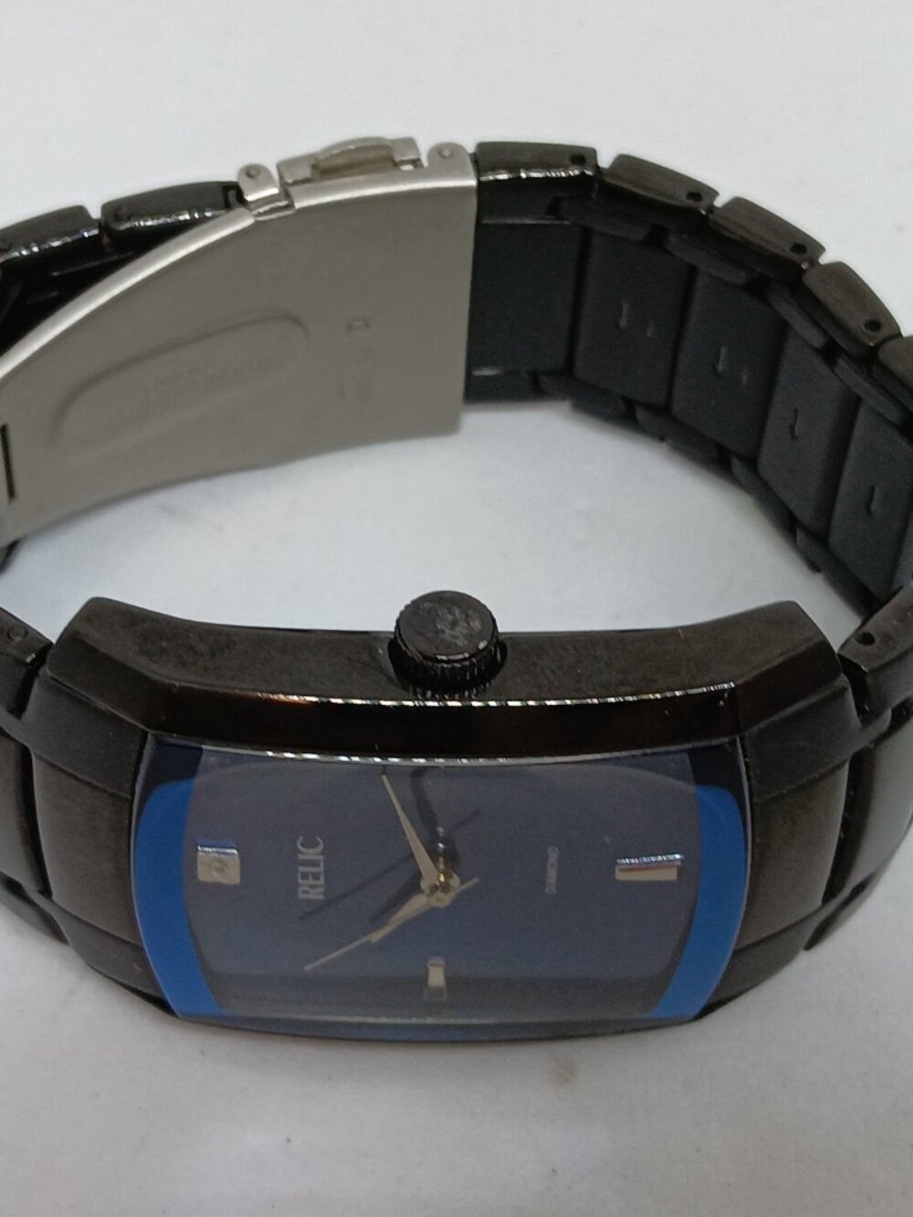 Relic ZR77204 Men's 35mm x 47 mm Blue Dial S/Steel Quartz Watch NEW BATTERY - Picture 10 of 11